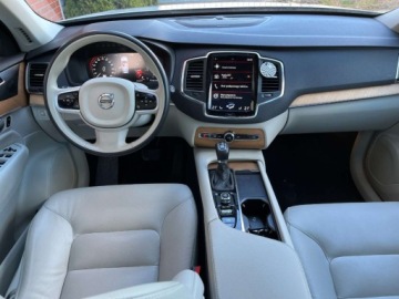 Volvo XC90 II 2021 Volvo XC 90 2.0 benzyna 250 KM automat 4x4 zarej w PL niski przebieg, zdjęcie 8