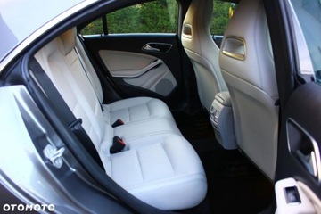 Mercedes CLA C117 Coupe 2.0 250 211KM 2016 Mercedes-Benz CLA Mercedes-Benz CLA 250 4Matic 7G-DCT 2.0 Benzyna 211KM, zdjęcie 33