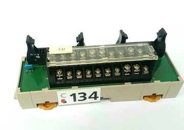Moduł interfejs Omron C200H XW2B-20J6-1B NrC134