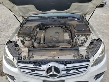 Mercedes GLC C253 2019 Mercedes-Benz GLC 2019 MERCEDES-BENZ GLC 300 2.0 Benzyna 255KM, zdjęcie 10