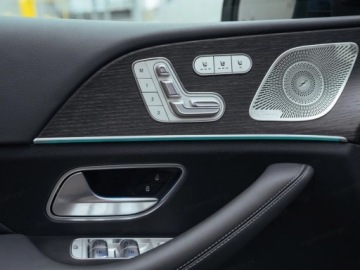 Mercedes GLE V167 SUV Facelifting 3.0 450d 367KM 2026 GLE Coupe 450 d 4-Matic AMG Line 3.0 (367KM) 2026, zdjęcie 9