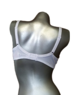 Бюстгальтер 95Е Anfen белый из мягкого кружева