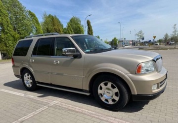Lincoln Navigator II 2006 Lincoln Navigator Lincoln Navigator 5.4 4WD Luxury 5.4 Benzyna 300KM, zdjęcie 3