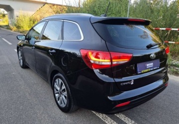 Hyundai i30 II Wagon 1.6 GDI 135KM 2016 Kia Ceed 1.6 benzyna Serwis ASO Kamera Navi Led Klima 1.6 Benzyna, zdjęcie 5