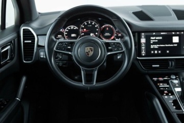 Porsche Cayenne III SUV 3.0 340KM 2019 Porsche Cayenne 3.0 Benzyna 340KM, zdjęcie 21