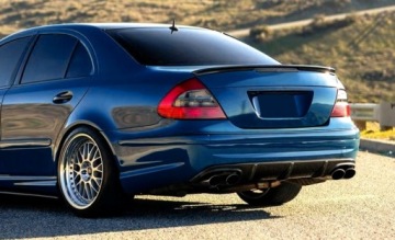 Mercedes W211 Спойлер на люк, черный глянцевый