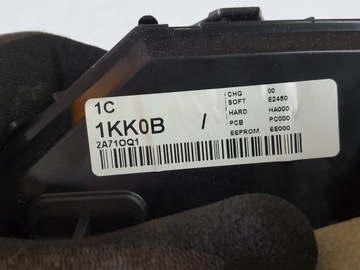 NISSAN JUKE F15 10-14R 1.6 B BUDÍKY PŘÍSTROJOVÁ DESKA GB 1KK0B