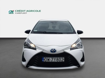 Toyota Yaris Hybrid 100 Active Hatchback. DW7Y802