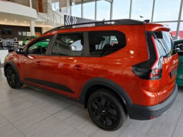 Dacia Jogger 2026 Od ręki - Expression 7-miejsc 1.2 Eco-G LPG 120KM, zdjęcie 2