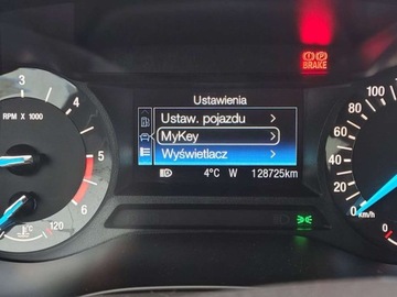 Ford Mondeo V Sedan 2.0 TDCi 150KM 2017 Ford Mondeo 2.0 TDCi 150KM Trend MK5 Podgrzewana szyba Salon PL 2.0, zdjęcie 15