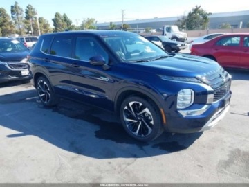 Mitsubishi Outlander III 2024 Mitsubishi Outlander 2024 MITSUBISHI OUTLANDER PHEV SE S-AWC 2.4 Hybryda, zdjęcie 1