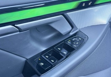 BMW Seria 5 G90-91 Touring 2.0 520d 197KM 2025 BMW Seria 5 I wlasciciel M Pro Pakiet Hak Gwarancja Bezwypadkowy FVAT, zdjęcie 25