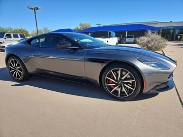 Aston Martin DB11 Coupe 4.0 V8 503KM 2020 Aston Martin DB11 V8 2020 4.0l 4.0 Benzyna 503KM, zdjęcie 5