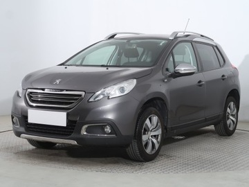 Peugeot 2008 I SUV Facelifting 1.2 PureTech 110KM 2016 Peugeot 2008 1.2 PureTech, Salon Polska, zdjęcie 1