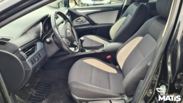 Toyota Avensis III Sedan Facelifting 2015 1.8 Valvematic 147KM 2016 Toyota Avensis 1.8BENZ manual Navi climatronic bi xenony Nowe Sprzeglo, zdjęcie 34