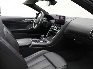 BMW Seria 8 II Coupe Facelifting 3.0 840i 333KM 2025 BMW Seria 8 Cabrio 840i xDrive Cabrio 3.0 (333KM) 2025, zdjęcie 9