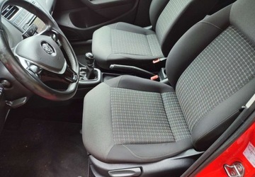 Volkswagen Polo V Hatchback 3d Facelifting 1.2 TSI BlueMotion Technology 90KM 2014 Volkswagen Polo Volkswagen Polo V Lift ,serwis 1.2 Benzyna 90KM, zdjęcie 7