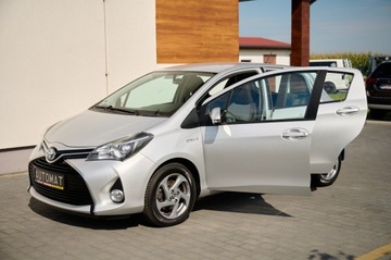 Toyota Yaris III 2015 Toyota Yaris Hybrid 1.5 VVT-i KAMERA zarejestrowany w Polsce, zdjęcie 15