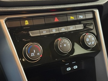 Volkswagen T-Roc I SUV Facelifting 1.5 TSI ACT 150KM 2024 Volkswagen T-Roc Life 1.5 TSI 150KM DSG, Bezwypadk, zdjęcie 30