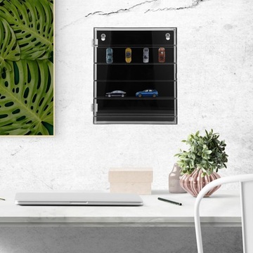 ПРЕЗЕНТАЦИЯ МОДЕЛЕЙ АВТОМОБИЛЕЙ ПЕРСПЕКС