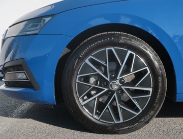 Skoda Octavia IV Liftback 1.5 TSI EVO 150KM 2022 Skoda Octavia 1.5 TSI e-tec, Salon Polska, zdjęcie 13