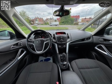 Opel Zafira C Tourer 1.4 Turbo ECOTEC 140KM 2012 Opel Zafira 7 osobowy -Tourer- Szwajcaria - Po przegladzie olejowym Gwara, zdjęcie 28