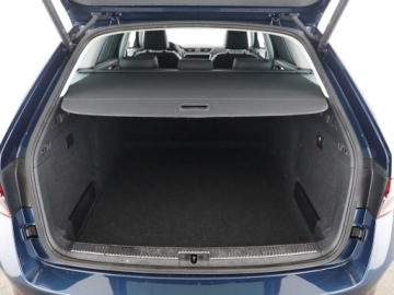 Skoda Superb III Kombi Facelifting 2.0 TDI SCR 150KM 2022 Skoda Superb | Full LED Matrix | Kessy Full | Hak|, zdjęcie 24