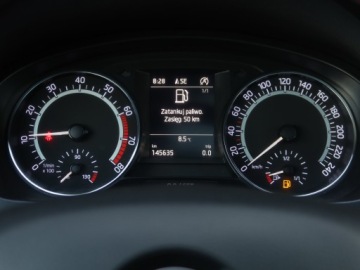 Skoda Rapid II Liftback Facelifting 1.0 TSI 110KM 2019 Skoda Rapid Spaceback 1.0 TSI, Xenon, Bi-Xenon, zdjęcie 10