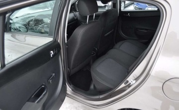 Hyundai i20 I Hatchback 5d Facelifting 1.2 DOHC 85KM 2013 Hyundai i20 LIFT Benzyna 1.2 Klimatyzacja 1.2 Benzyna 85KM, zdjęcie 16