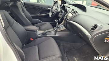 Honda Civic IX Hatchback 5d Facelifting 1.4 i-VTEC 100KM 2016 Honda Civic 1.4Benz manual Navi Kamera climatronic biala perla 1.3 99KM, zdjęcie 6