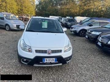 Fiat Sedici 1.6 16v 120KM 2012 Fiat Sedici 1.6 4X4 benz 120KM 2012r Stan Wzorowy!, zdjęcie 9
