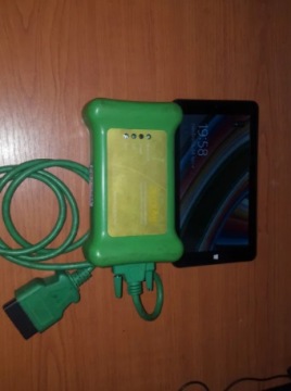 Профессиональный диагностический тестер ScanDiag.