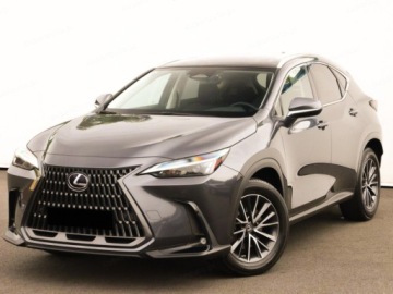 Lexus NX II SUV Facelifting 2.5 450h+ 292KM 2026 LEXUS NX 450h+ Prestige AWD Suv 2.5 (292KM) 2026, zdjęcie 1