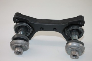 TRIUMPH TROPHY 1215 SE 12-17 КРЕПЛЕНИЯ СТОЯКА