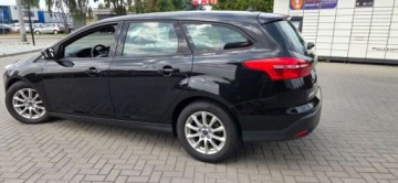 Ford Focus III Kombi Facelifting 1.5 TDCi ECOnetic 105KM 2017 Ford Focus 1,5TDCI 105KM Super Stan lift Import Raty Oplaty 1.5 Diesel, zdjęcie 1