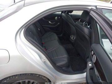 Mercedes Klasa C W205 2015 Mercedes-Benz Klasa C 2015 MERCEDES-BENZ C 300 LUXURY 4MATIC 2.0 Benzyna, zdjęcie 15