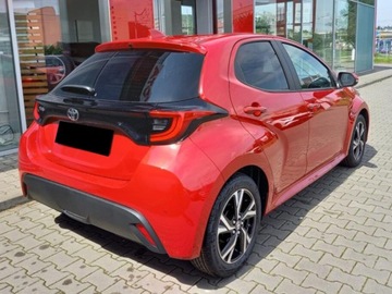 Toyota Yaris IV Hatchback Facelifting 1.5 Hybrid Dynamic Force 116KM 2025 Style 1.5 Hybrid 116KM | Podgrzewane fotele!, zdjęcie 2