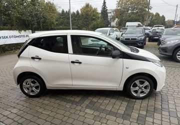 Toyota Aygo II Hatchback 5d 1.0 VVT-i 69KM 2018 Toyota Aygo 1,0 69KM Klimatyzacja Serwis 1Wlasciciel Benzyna 69KM, zdjęcie 4