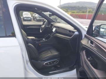 Jeep Grand Cherokee IV 2022 Jeep Grand Cherokee L Overland 2022 3.6l 3.6 Benzyna 293KM, zdjęcie 9