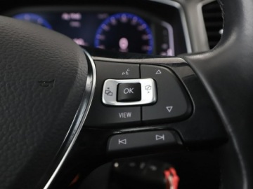 Volkswagen T-Roc I SUV 1.0 TSI 110KM 2021 Volkswagen T-Roc 1.0 TSI Style Climatronic Virtual, zdjęcie 29