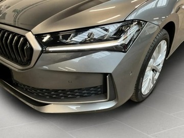 Skoda Superb III Liftback Facelifting 1.5 TSI 150KM 2025 SKODA Superb Selection 1.5 TSI mHEV DSG Sedan 150KM 2025, zdjęcie 10