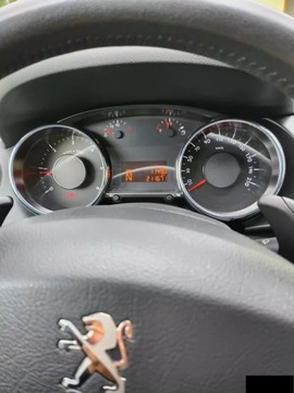 Peugeot 3008 I 2014 Peugeot 3008 1.6 Diesel 120KM 2014r, zdjęcie 6