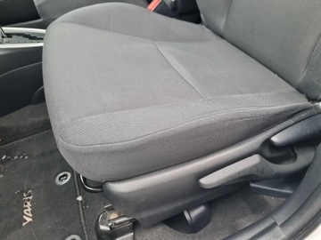 Toyota Yaris III Hatchback 5d Facelifting 2017 1.5 Hybrid 100KM 2020 Toyota Yaris Hybrid 100 Active III (2011-2019) Toy, zdjęcie 20