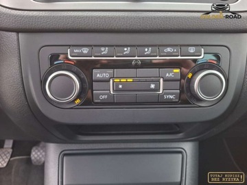 Volkswagen Tiguan I SUV Facelifting 2.0 TDI CR DPF BlueMotion 140KM 2014 Volkswagen Tiguan 2,0 tdi 140KM CUP sport-style klima navi panorama alu op, zdjęcie 15