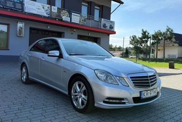 Mercedes Klasa E W212 Limuzyna 220 CDI BlueEFFICIENCY 170KM 2012 Mercedes-Benz Klasa E Mercedes-Benz Klasa E 220 BlueTEC 7G-TRONIC Elegance, zdjęcie 3