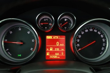 Opel Insignia I Sports Tourer 2.0 CDTI ECOTEC 160KM 2011 Opel Insignia 2.0 CDTI, Salon Polska, Xenon, zdjęcie 7