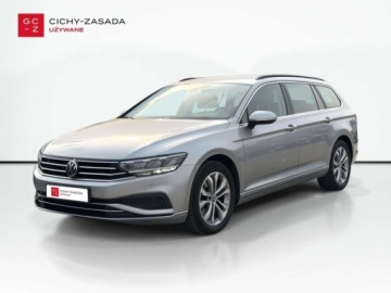 Volkswagen Passat B8 Variant Facelifting 2.0 TDI SCR 150KM 2020 Volkswagen Passat Buisness, FV23, Salon PL, Asystenci, Led, APP, Navi 2.0