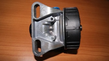 Корпус топливного фильтра John Deere с ручным насосом