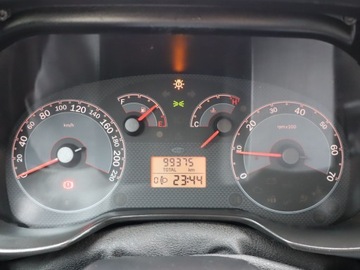 Fiat Linea Sedan 1.4 8v 77KM 2007 Fiat Linea 1.4, Salon Polska, zdjęcie 10