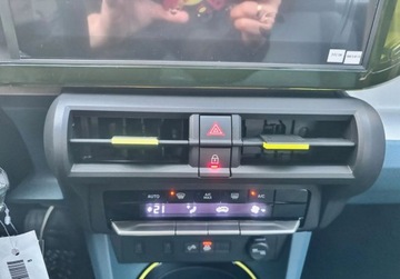 Fiat 2025 Fiat Grande Panda Fiat Grande Panda 1.2 mHEV Icon eDCT WYPRZEDAZ Rocznika, zdjęcie 11